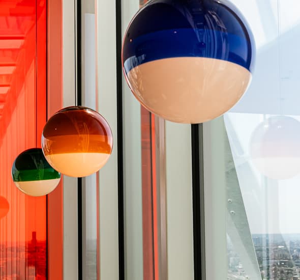 Hotel pleyel wyndham H4 lampes