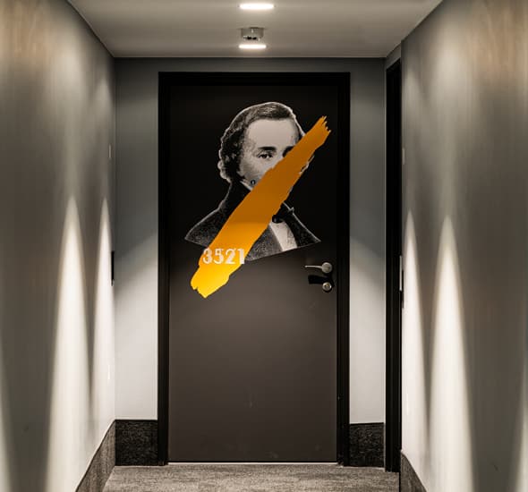 Hotel pleyel wyndham H4 lettre numero de chambre