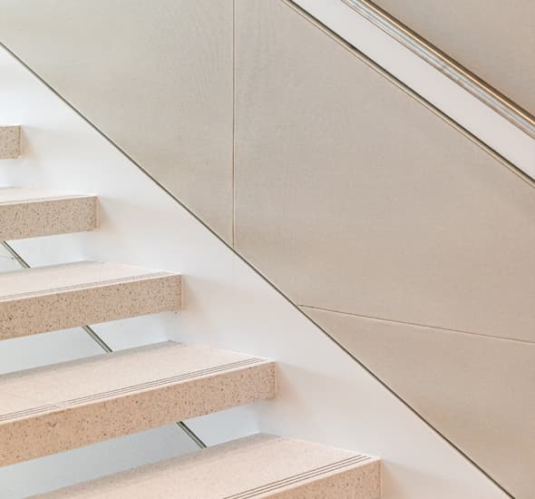 Tour The Link escalier monumentale