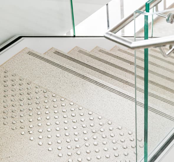 Tour The Link podotactile escalier